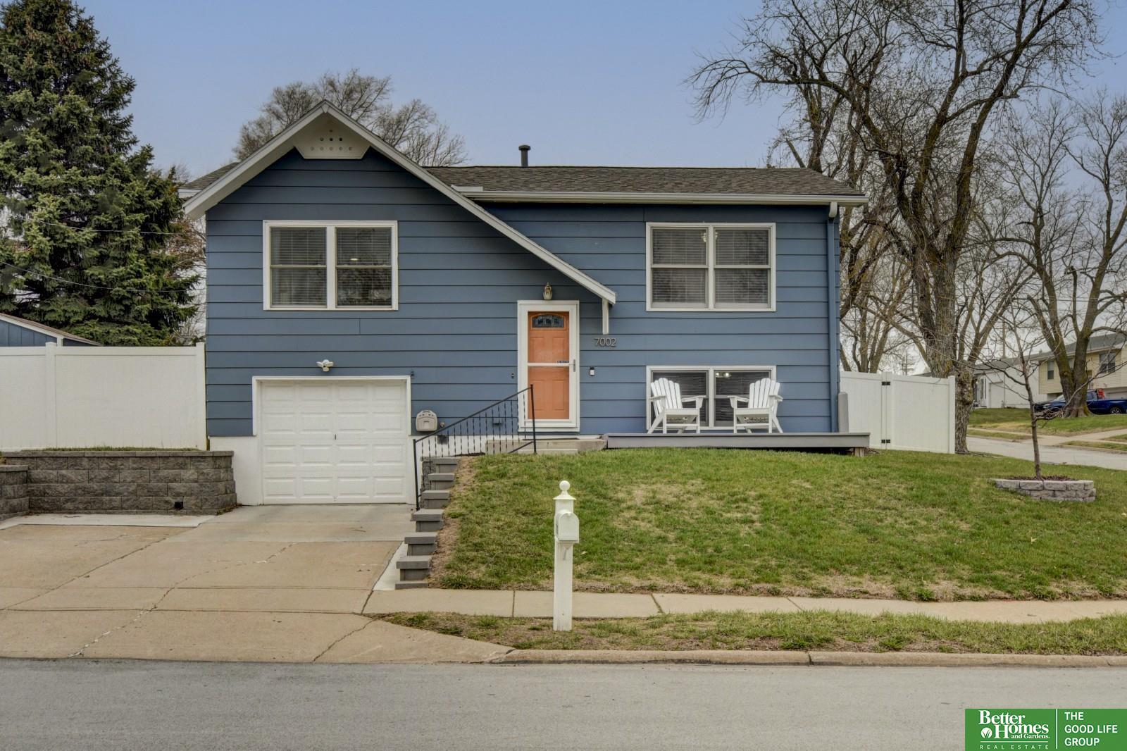 7002 S 78 Street