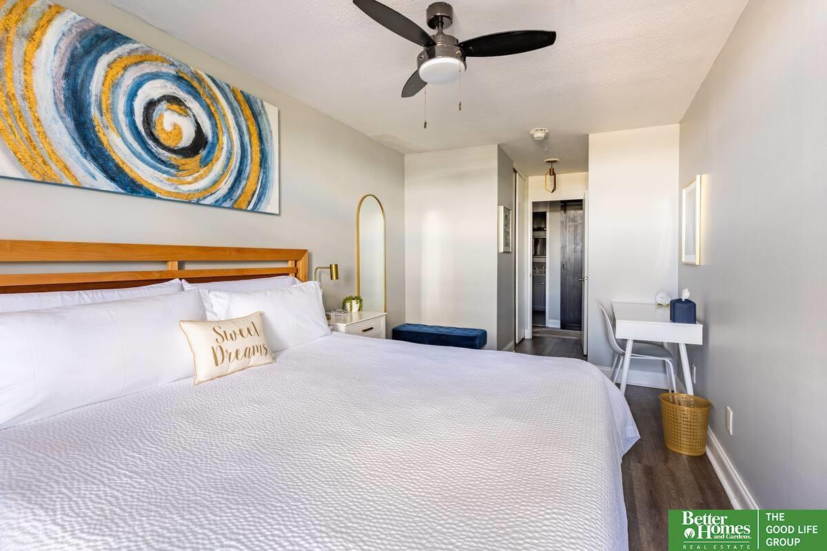 3000 Farnam Street Unit: S2R