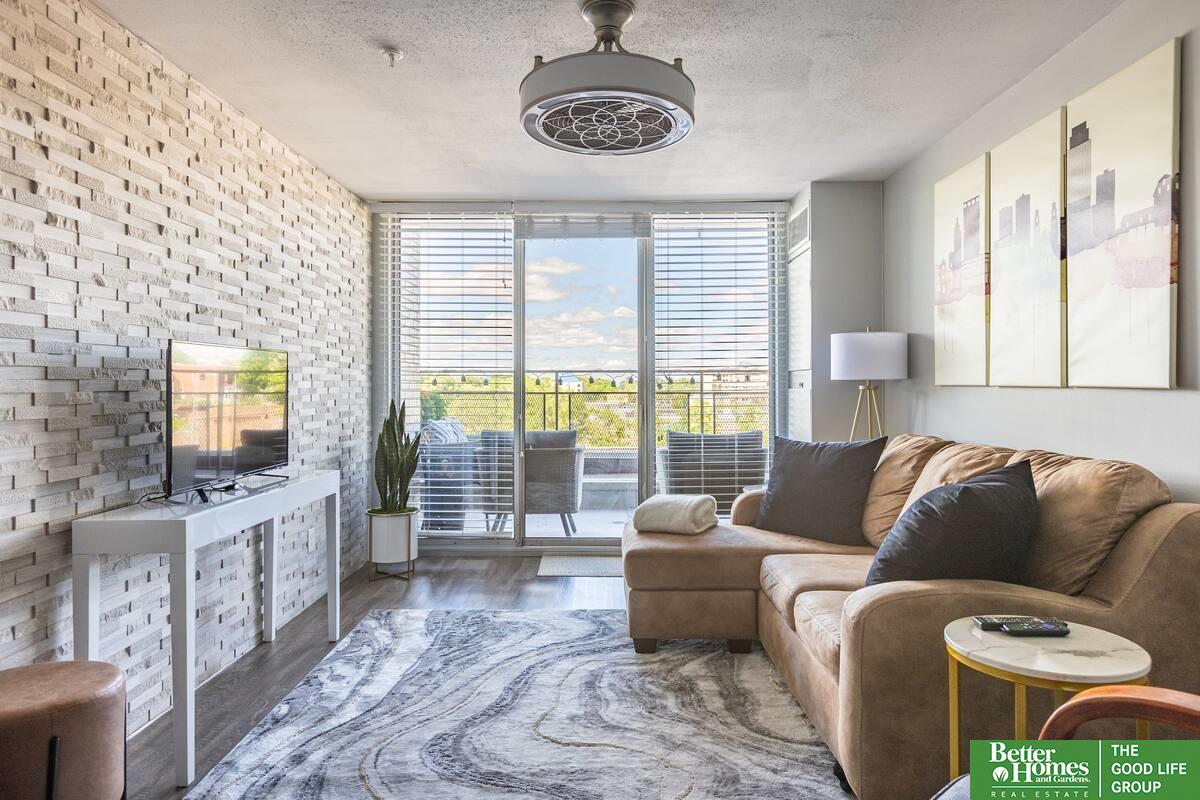 3000 Farnam Street Unit: S2R