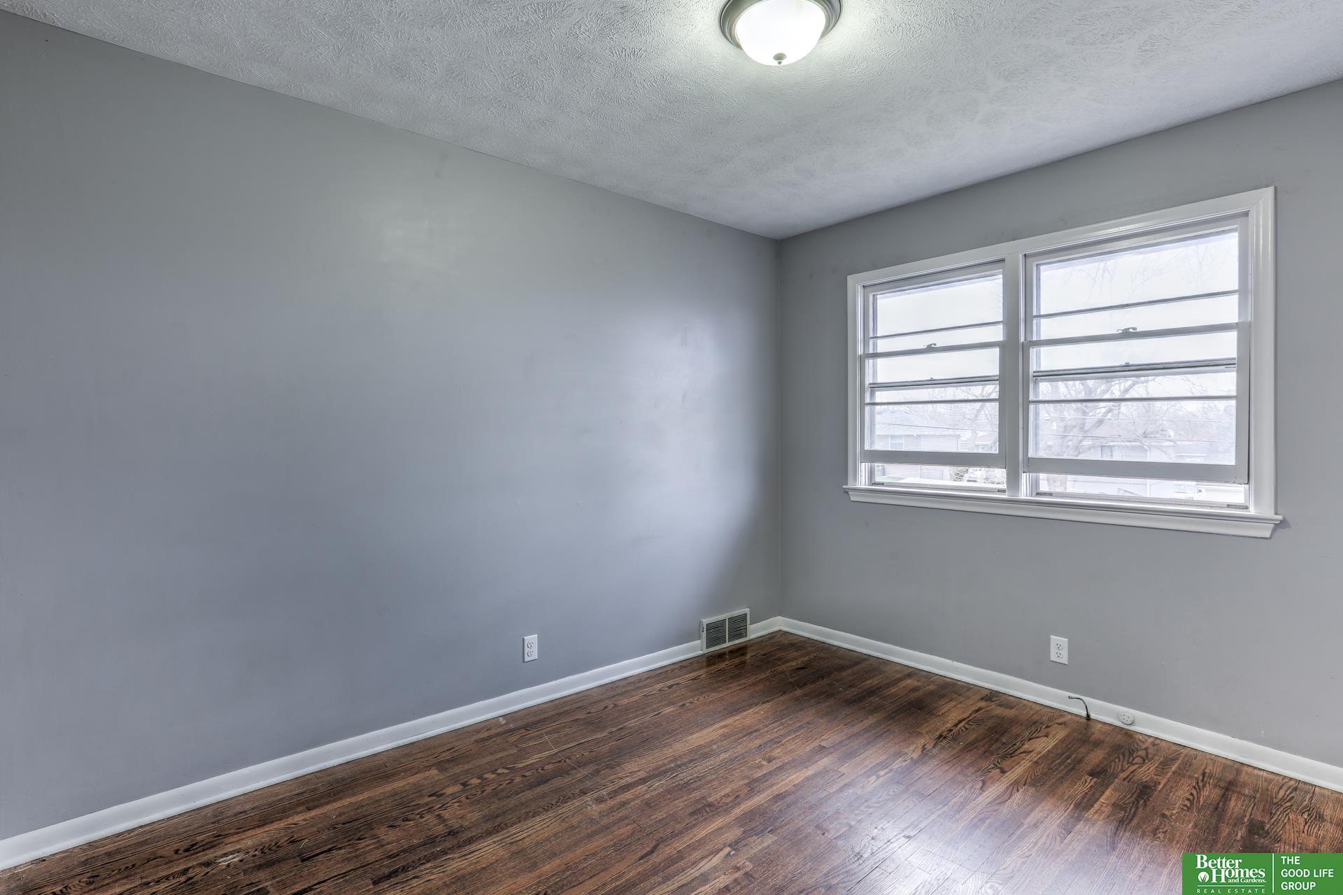2015 N 70th Avenue