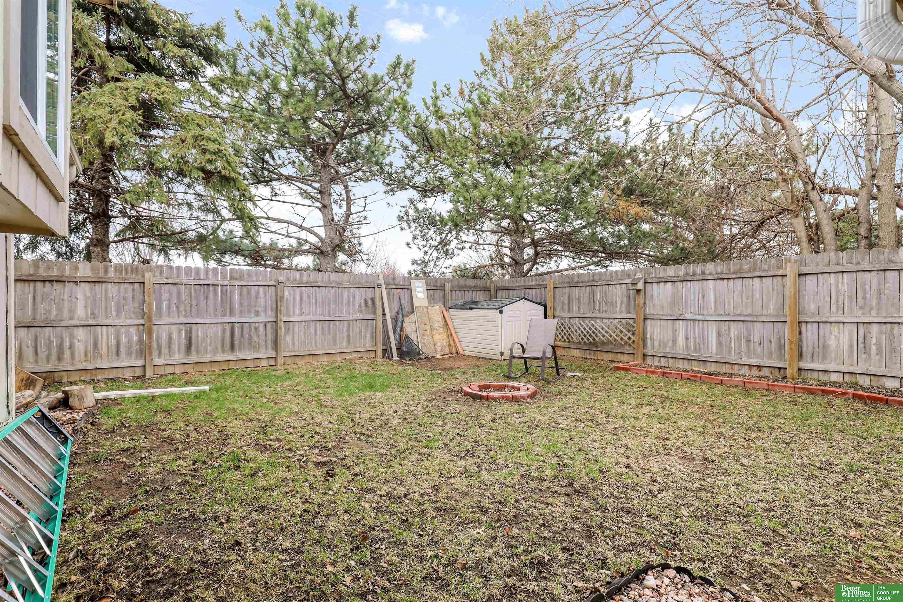 6337 N 115 Circle
