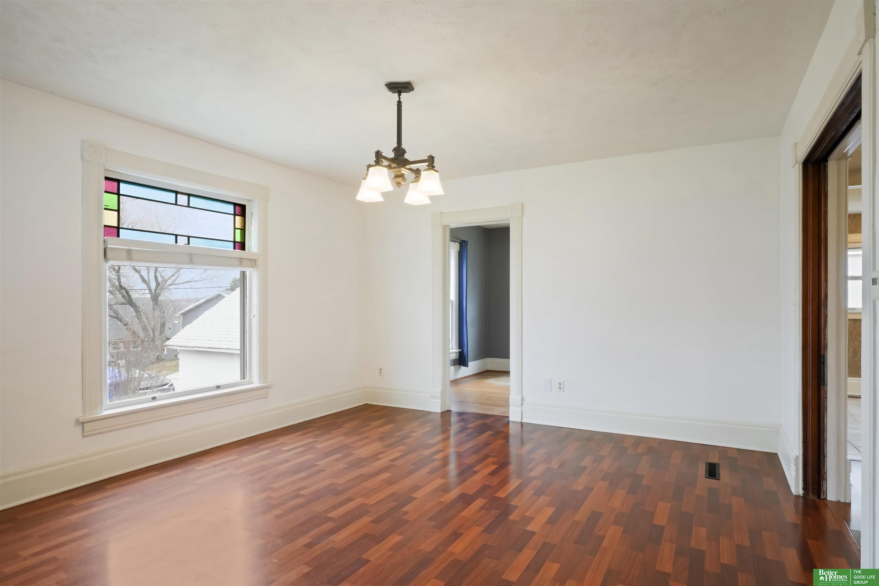 407 E 3rd Street