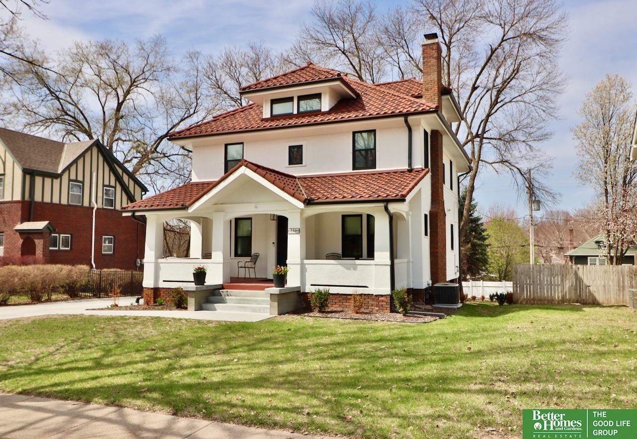118 S 49th Avenue