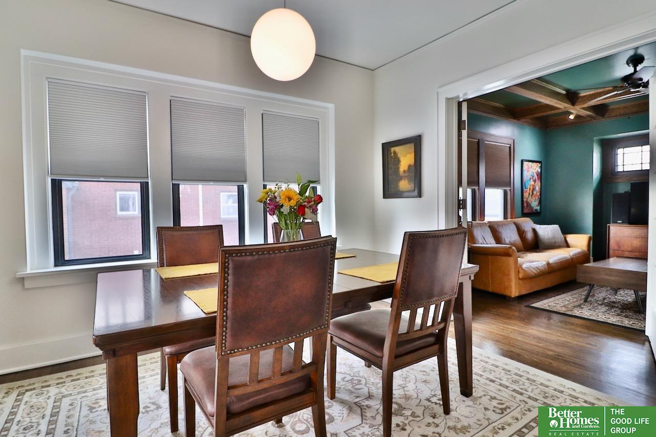 118 S 49th Avenue