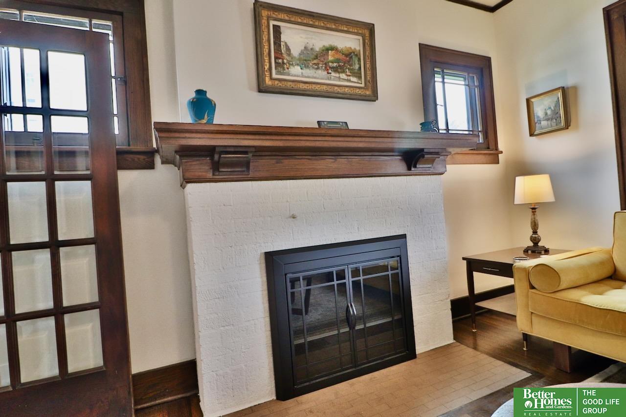 118 S 49th Avenue