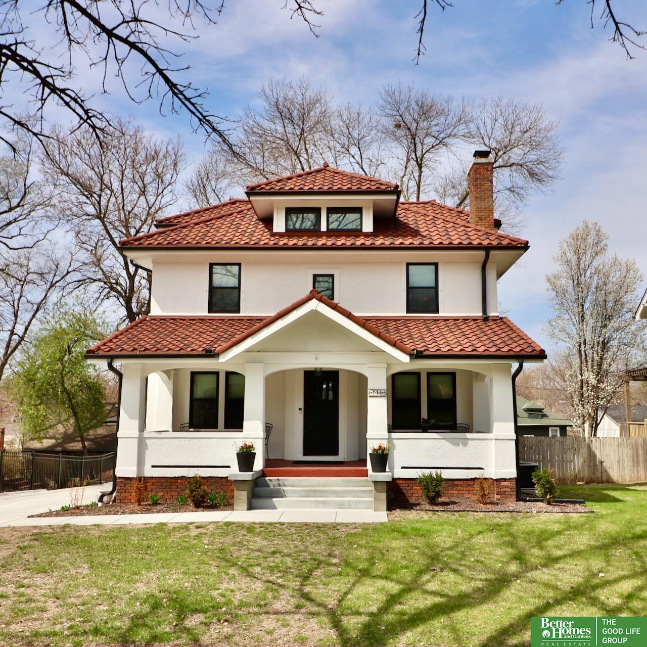 118 S 49th Avenue