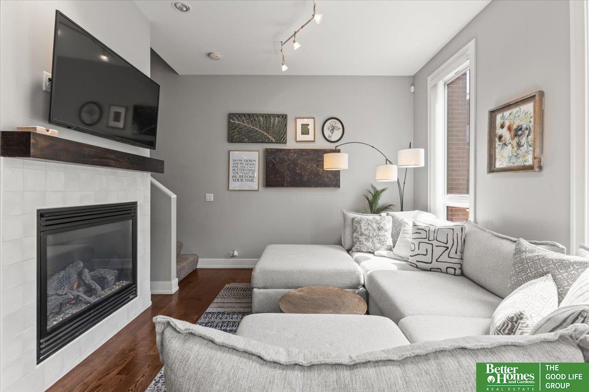 1214 Marcy Plaza