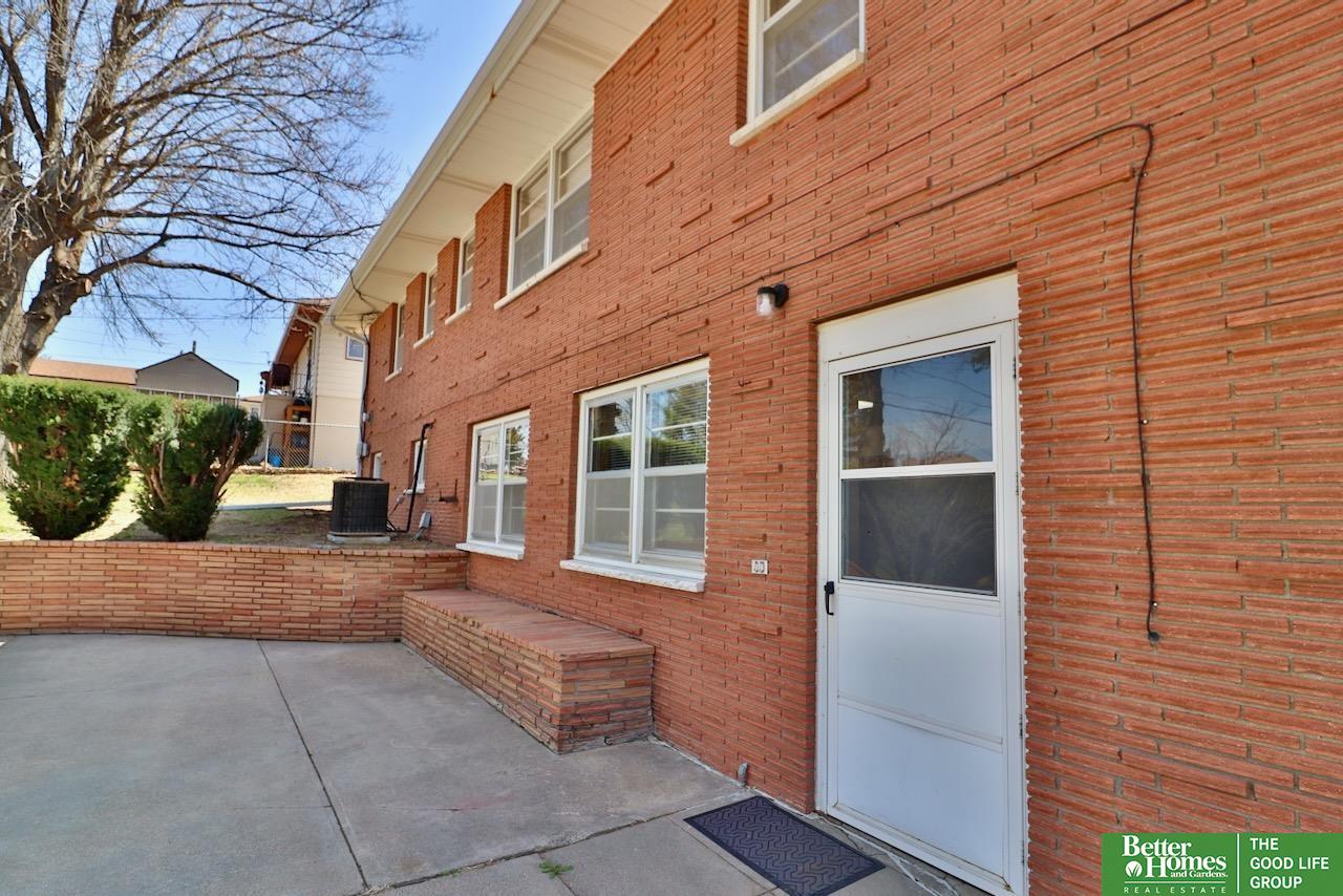 4664 Drexel Street