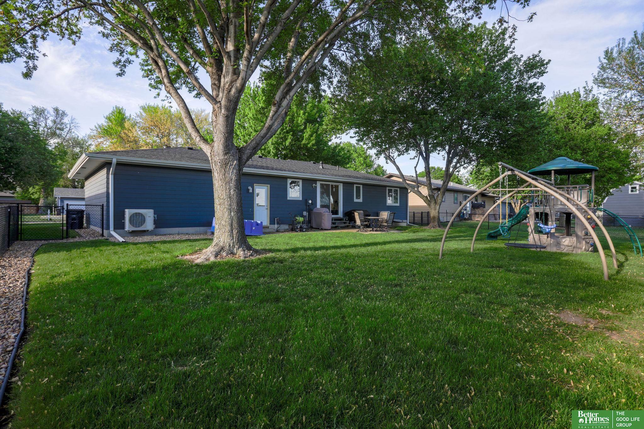 1604 Harre Lane
