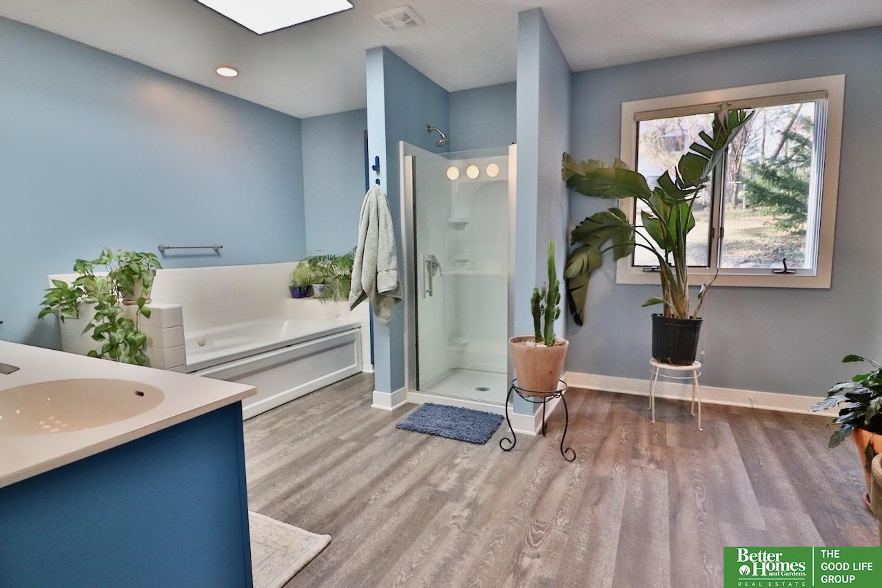 7811 Pierce Circle