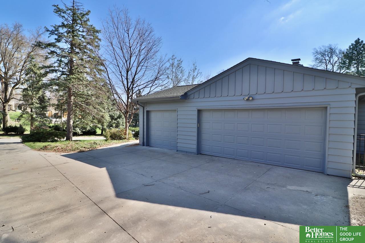 7811 Pierce Circle