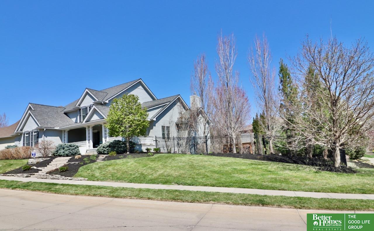 3715 S 170th Court