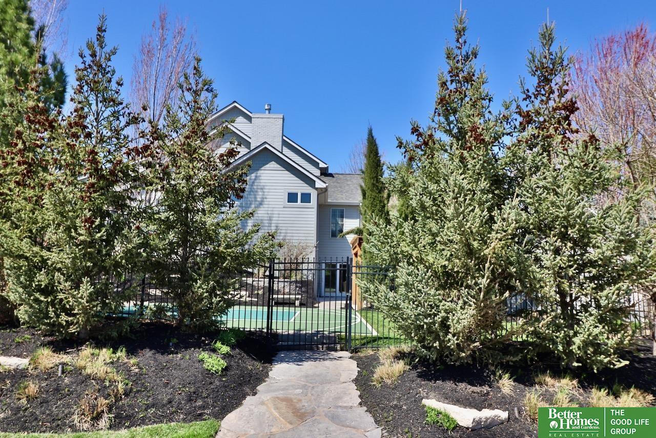 3715 S 170th Court