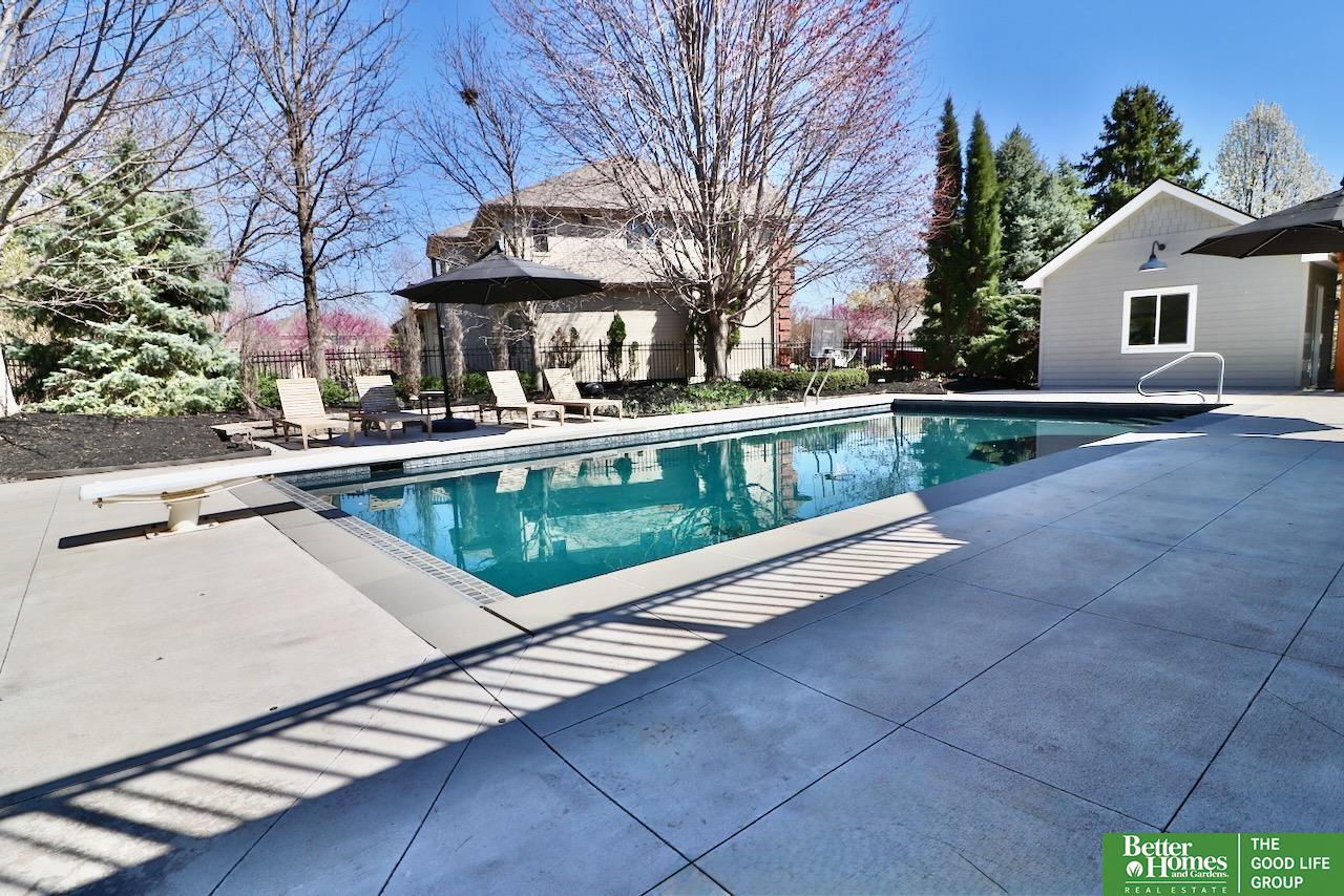 3715 S 170th Court