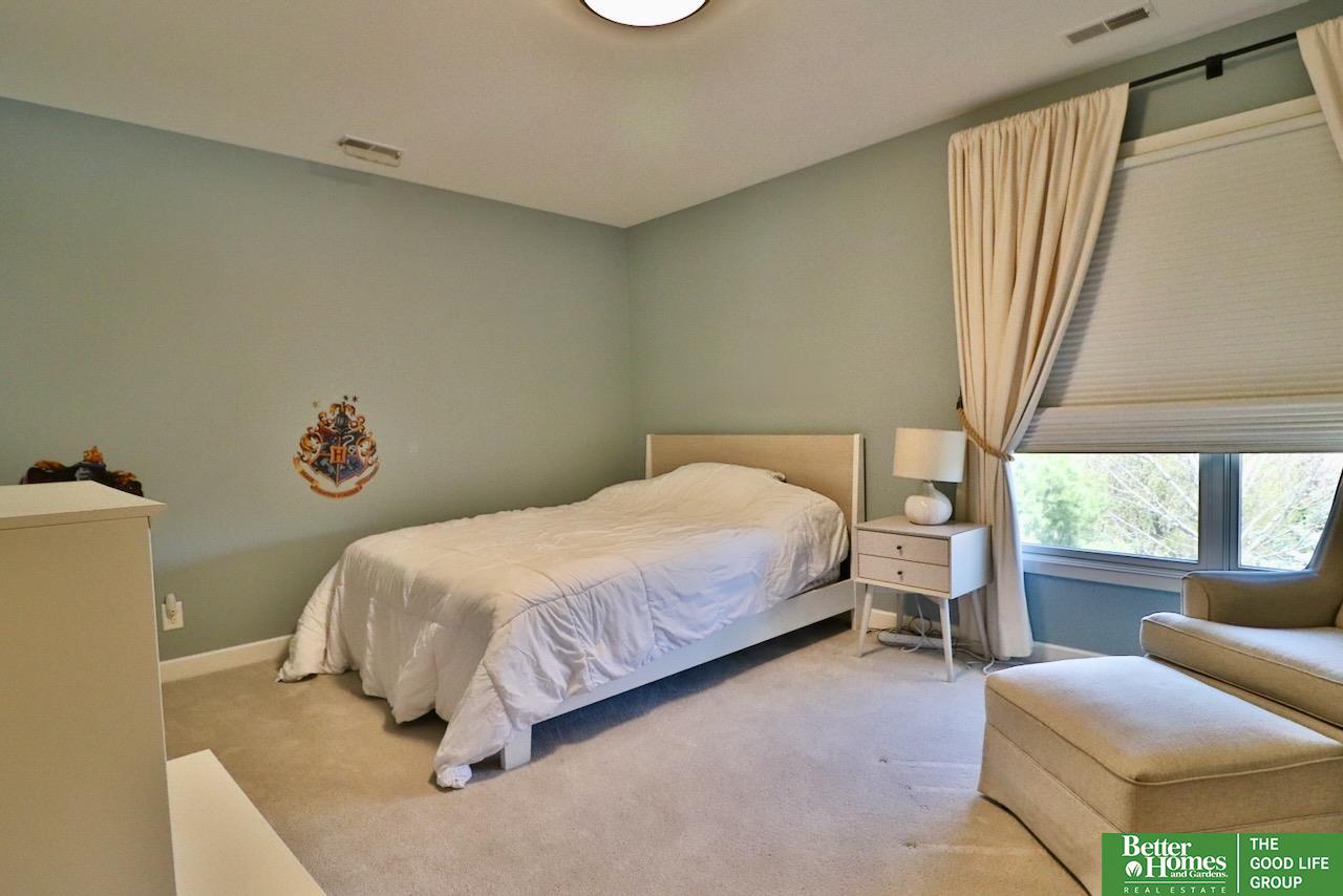 3715 S 170th Court