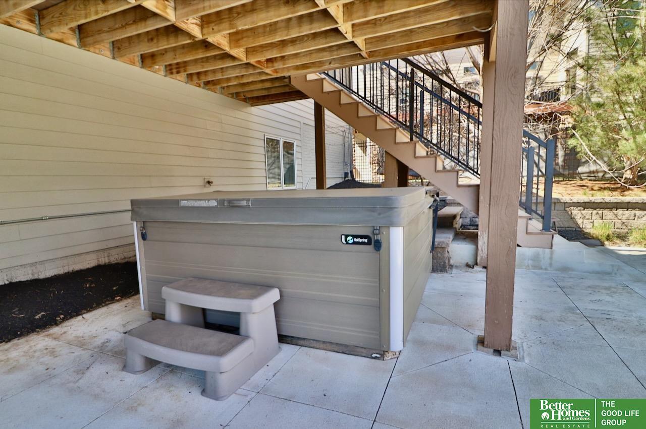 3715 S 170th Court