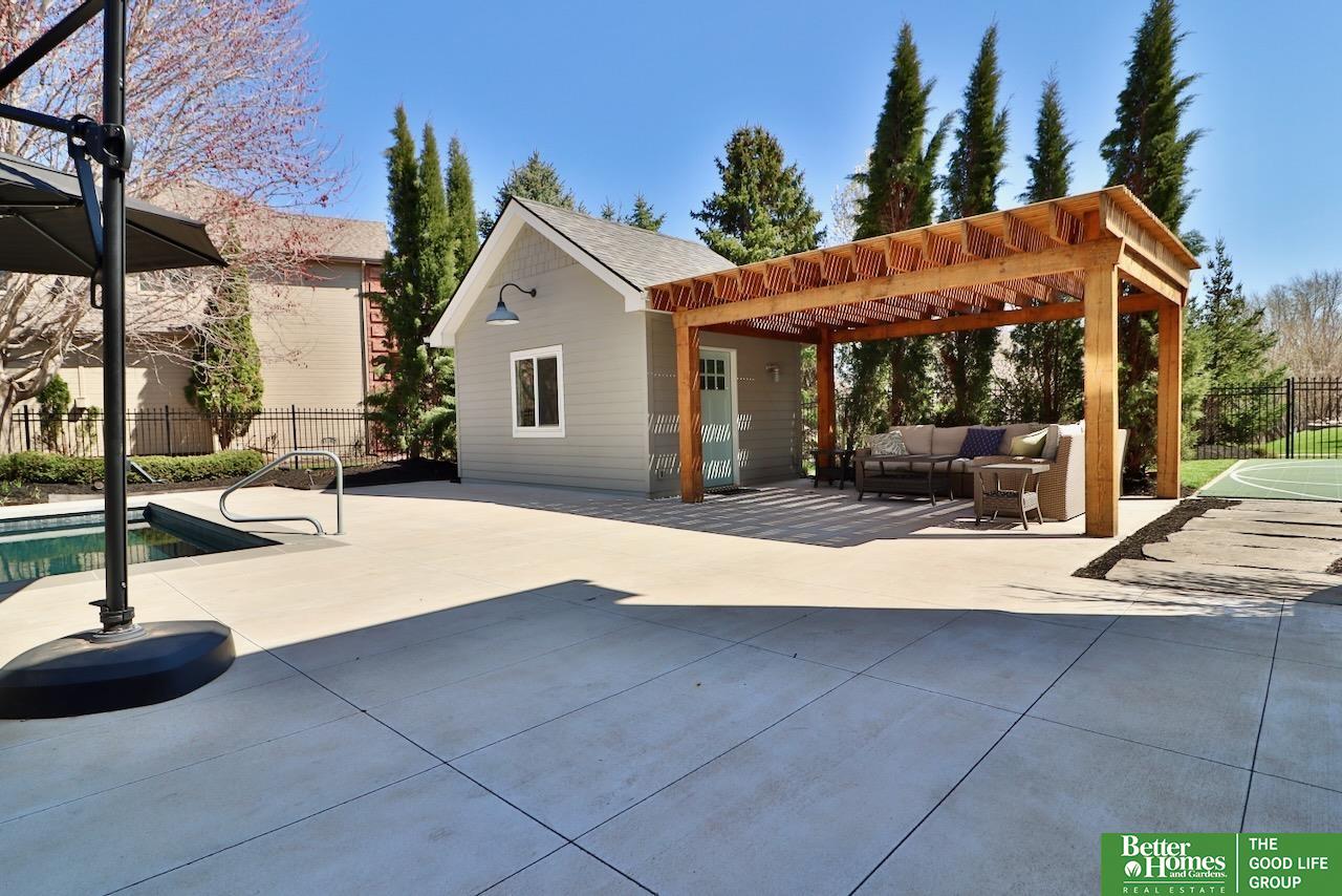 3715 S 170th Court