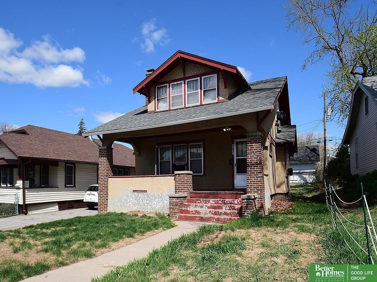2568 Mary Street