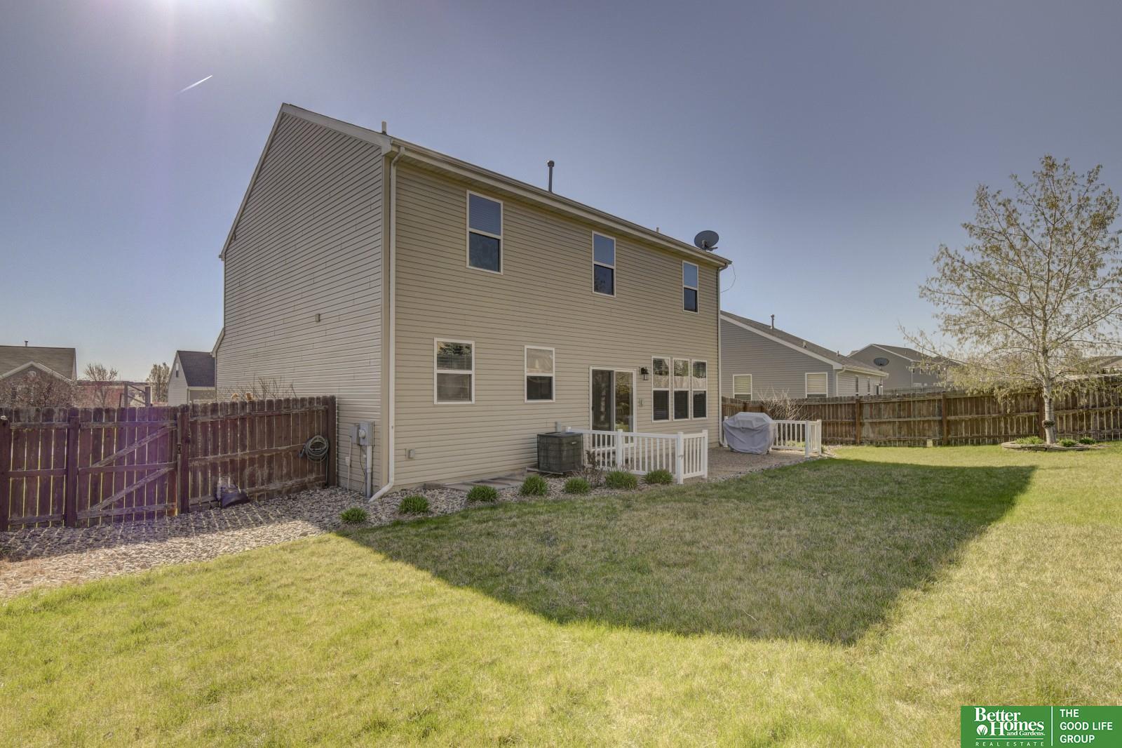 10706 S 110 Avenue