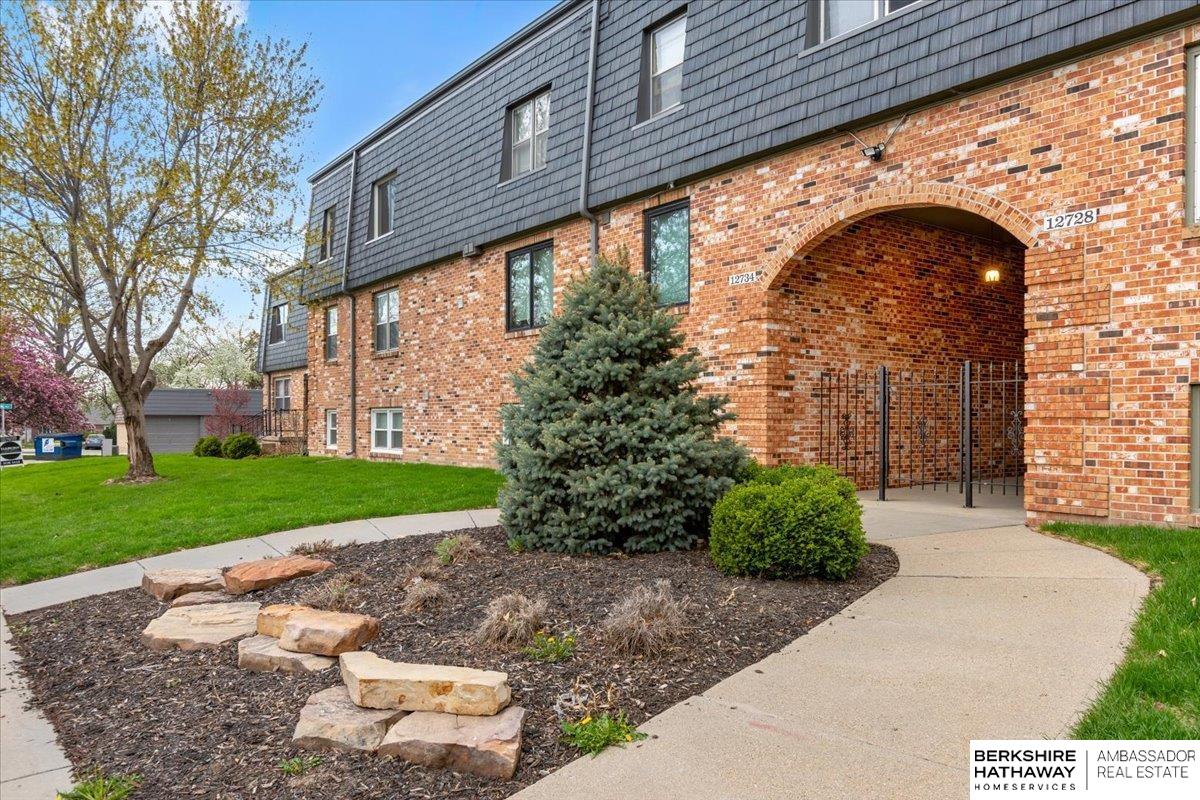 12728 Deauville Drive # 301 Unit: 3-301