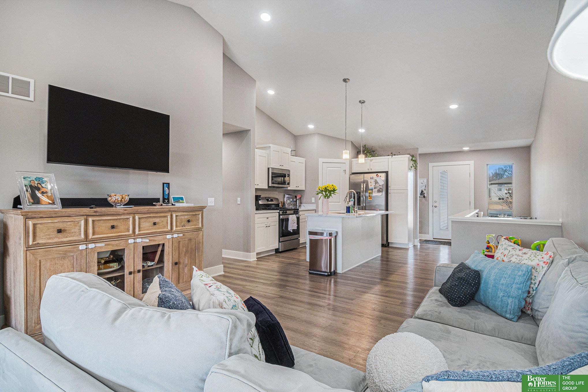 17107 Nicholas Circle
