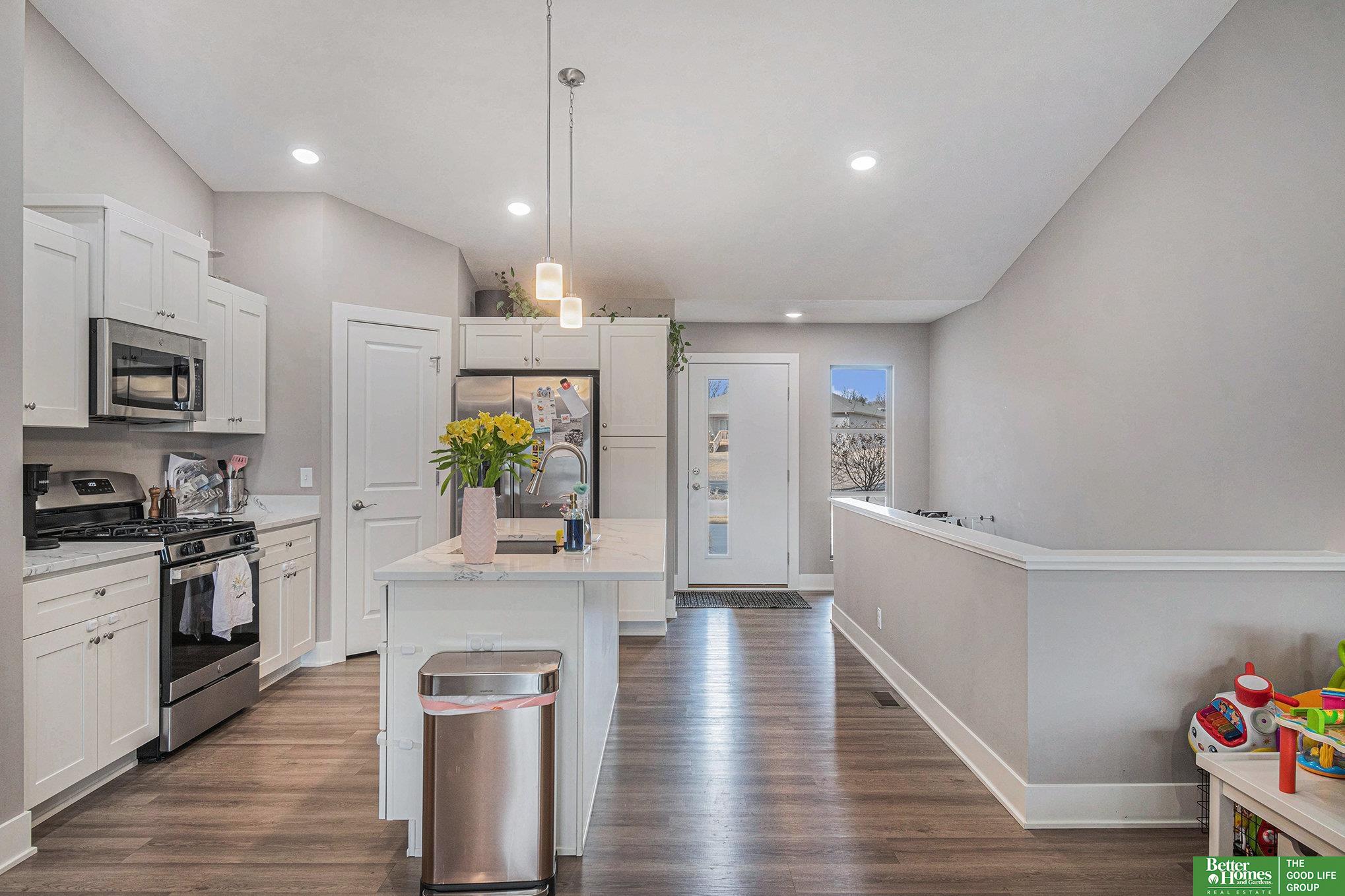 17107 Nicholas Circle