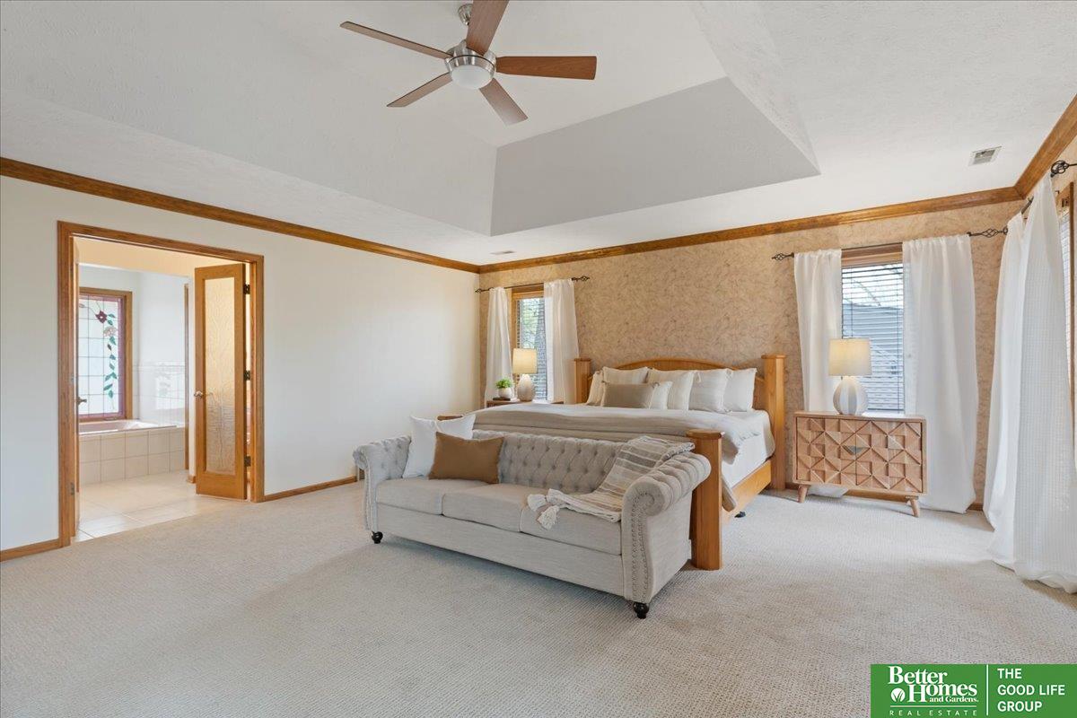 11211 Williams Plaza