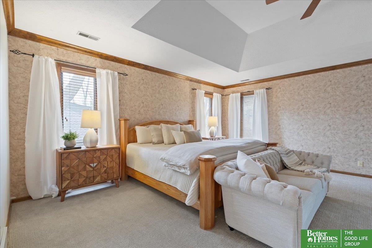 11211 Williams Plaza