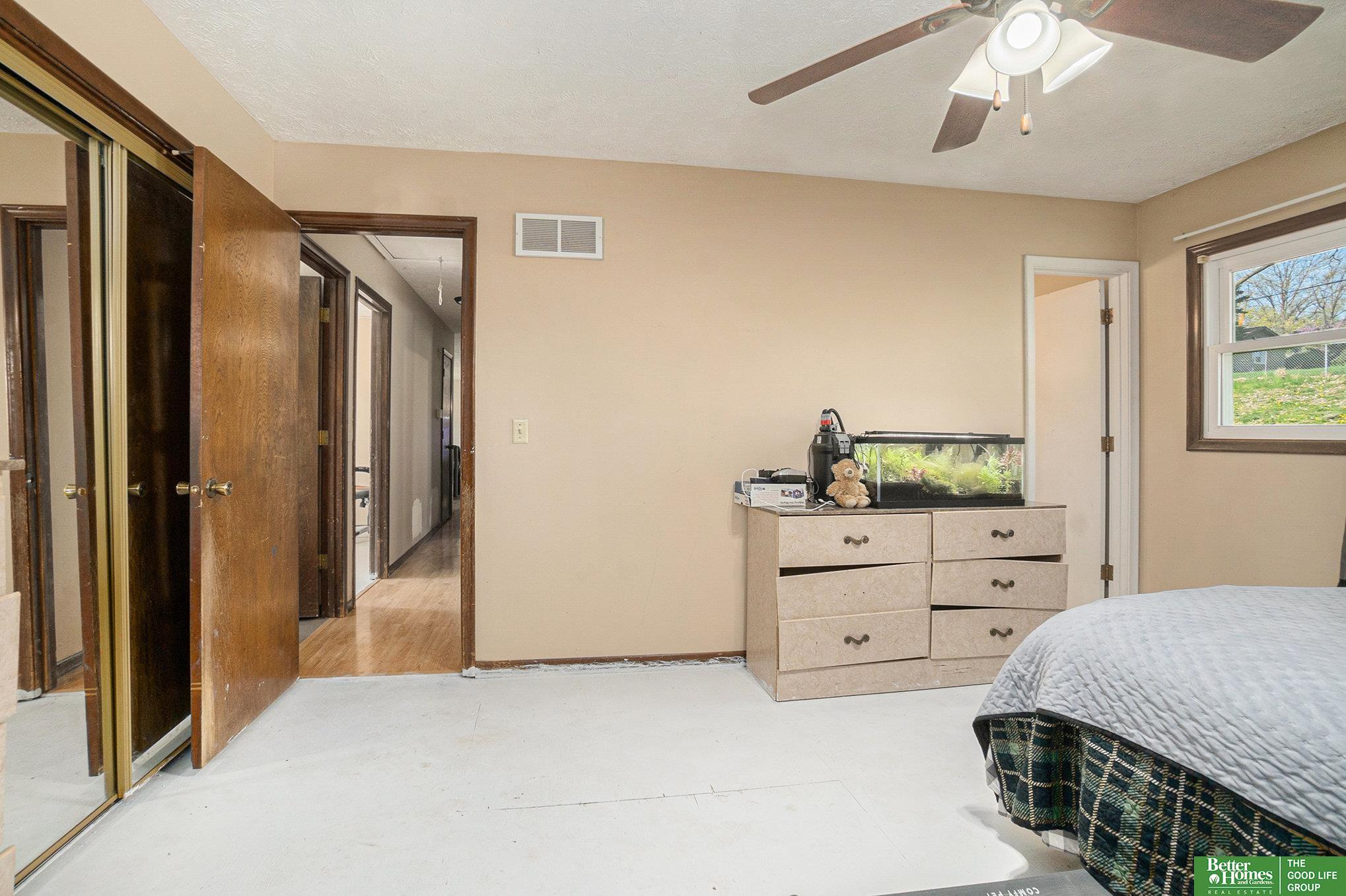 1112 Hackney Drive