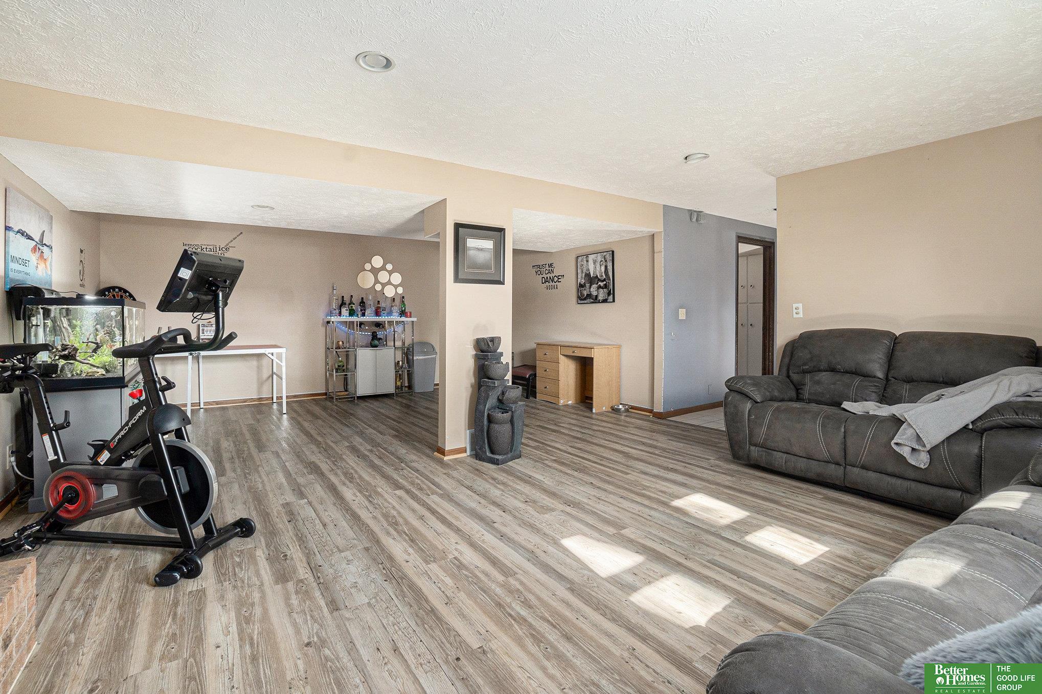 1112 Hackney Drive