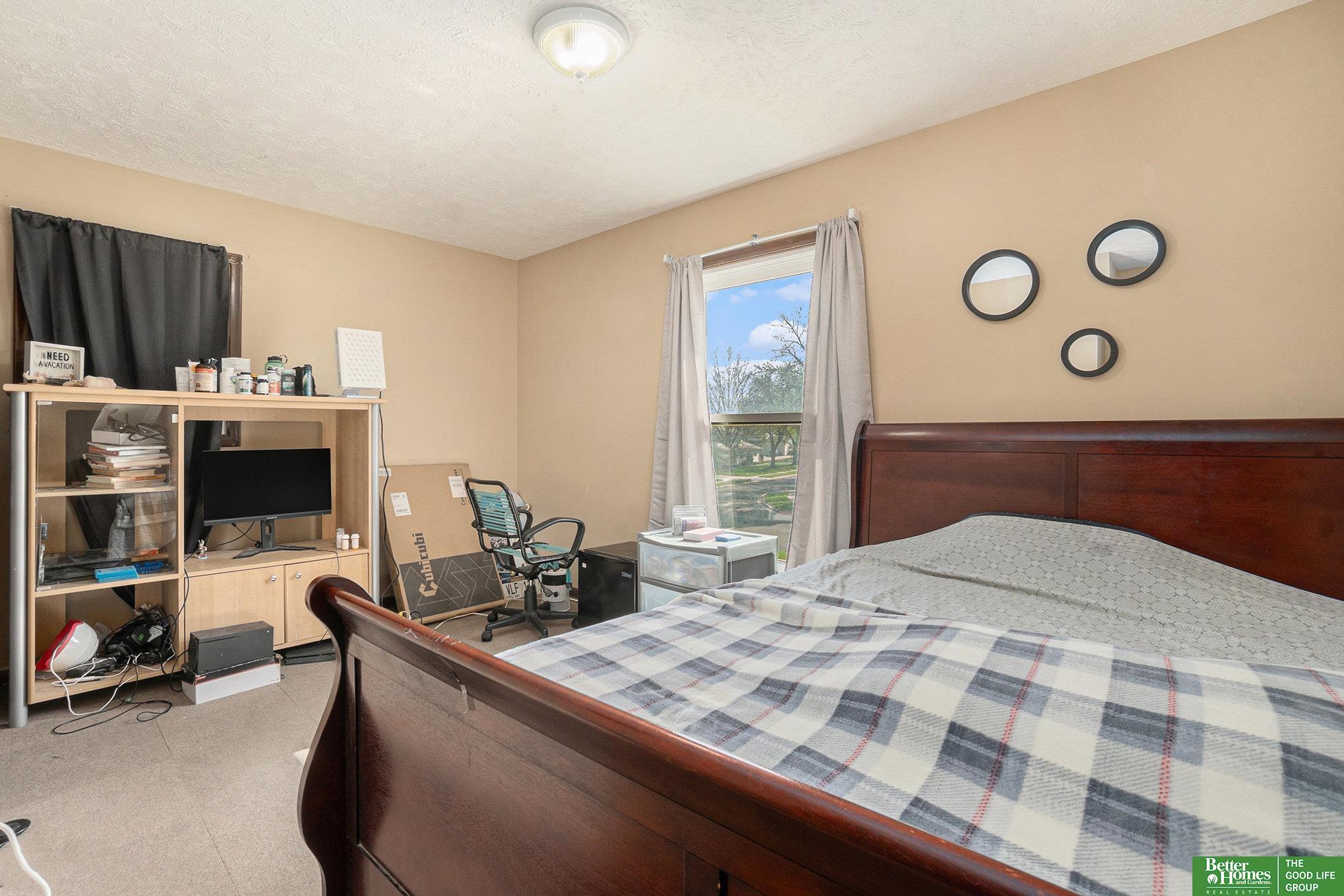 1112 Hackney Drive