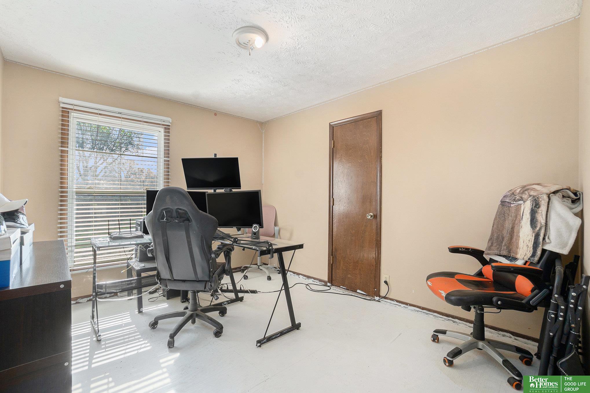 1112 Hackney Drive