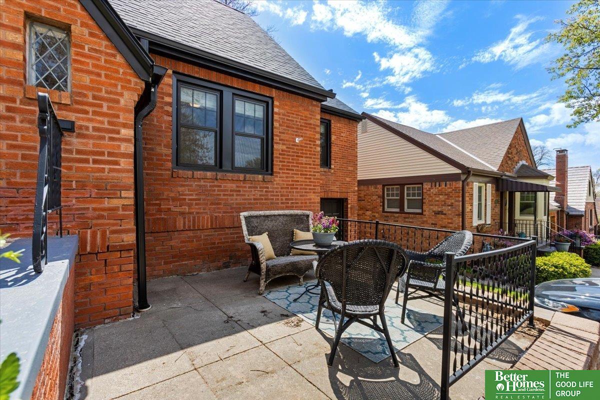 4327 Shirley Street