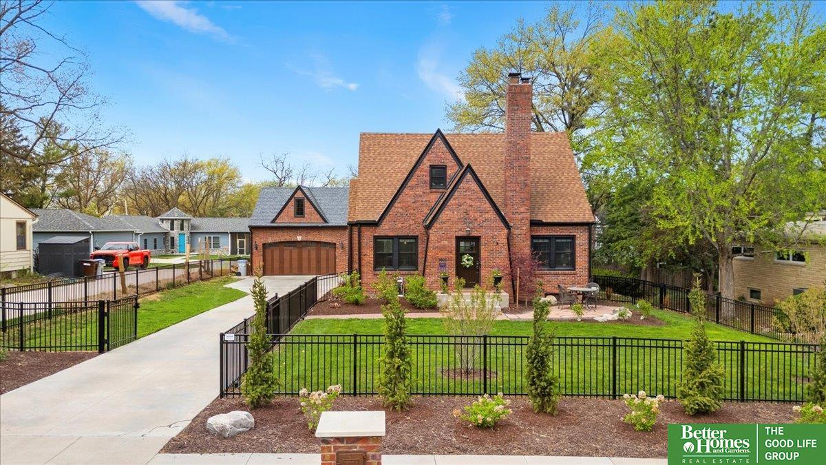 3801 S 40th Street