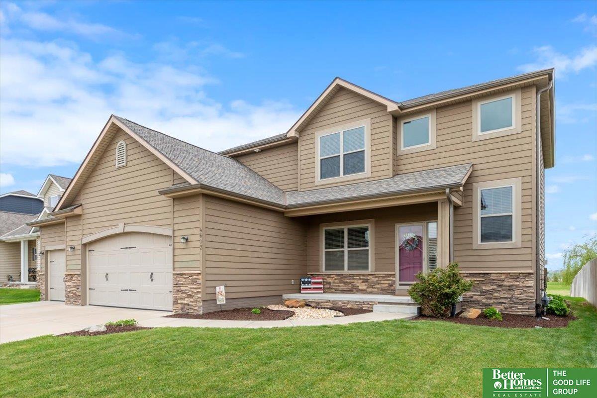 4602 Brook Circle