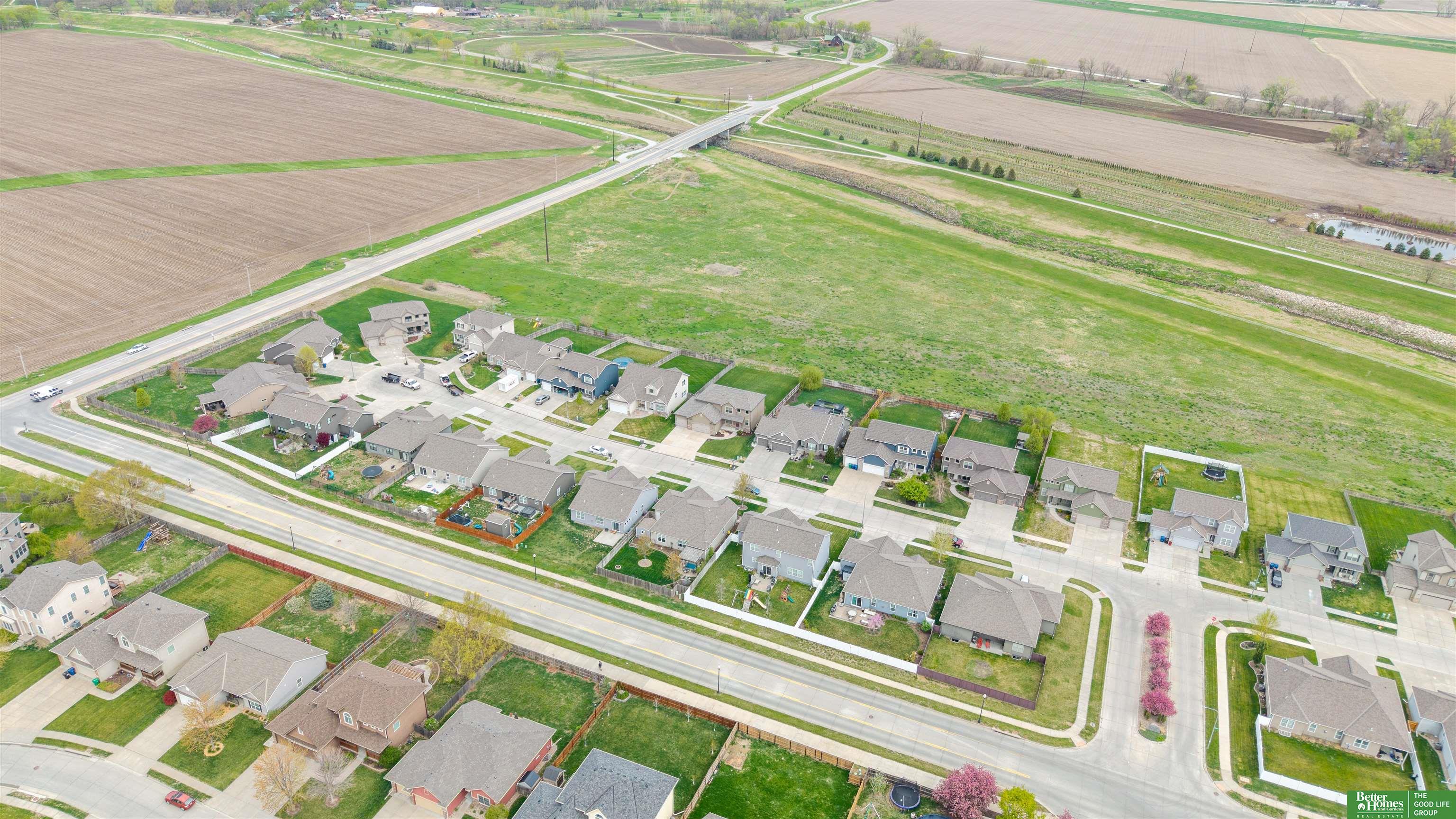 4602 Brook Circle