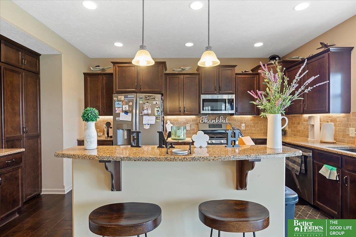 4602 Brook Circle