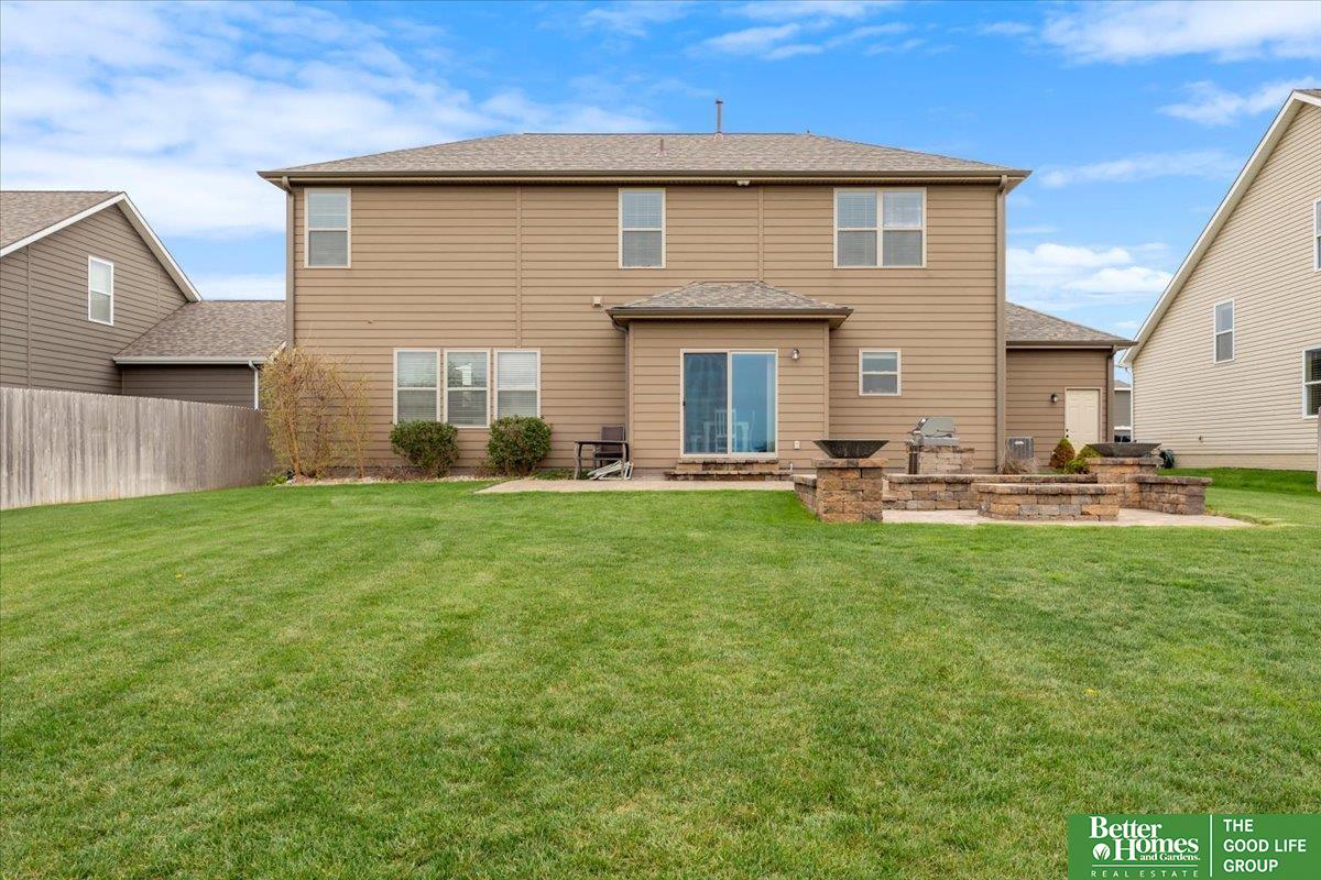 4602 Brook Circle