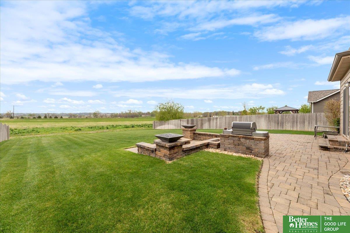 4602 Brook Circle