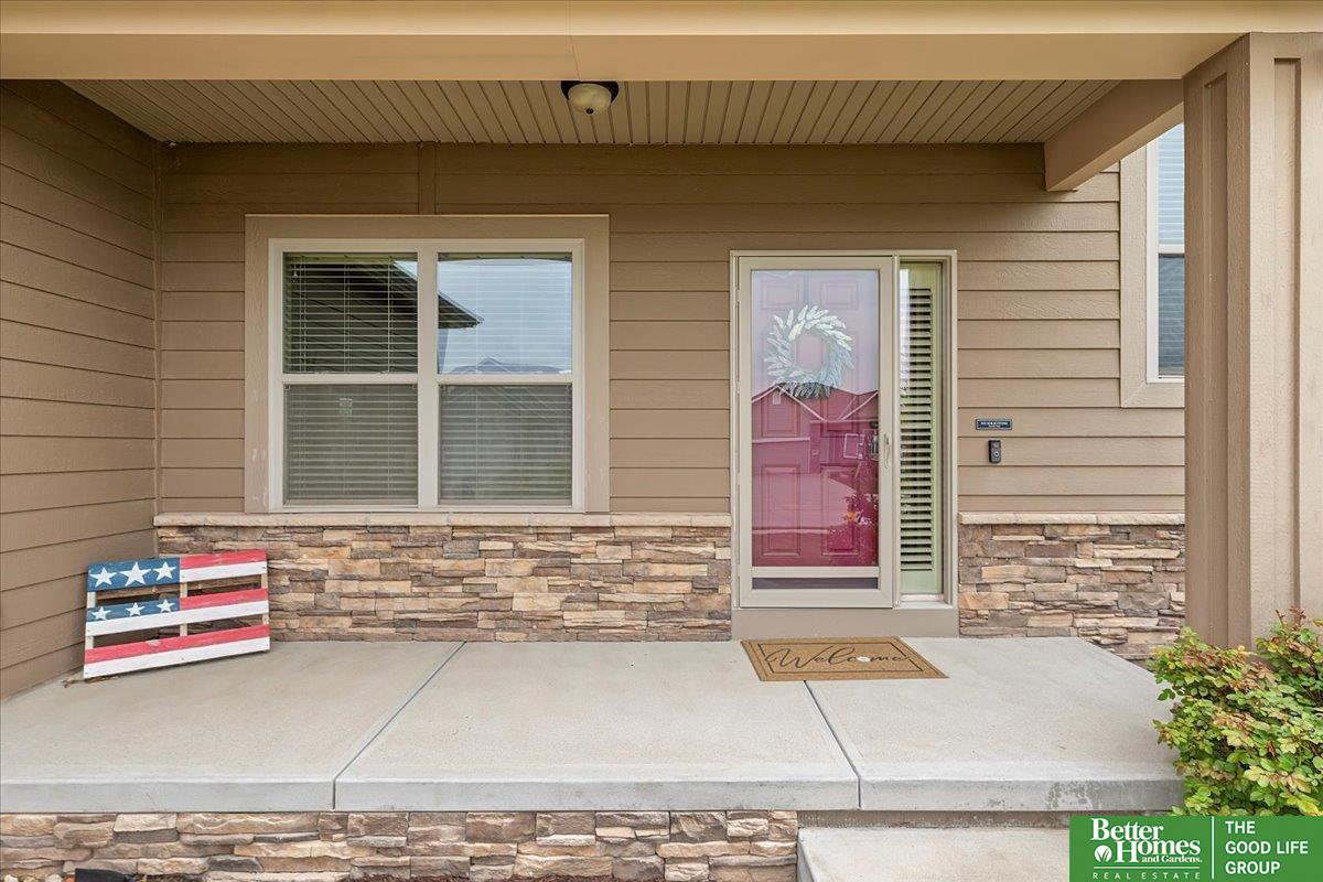 4602 Brook Circle