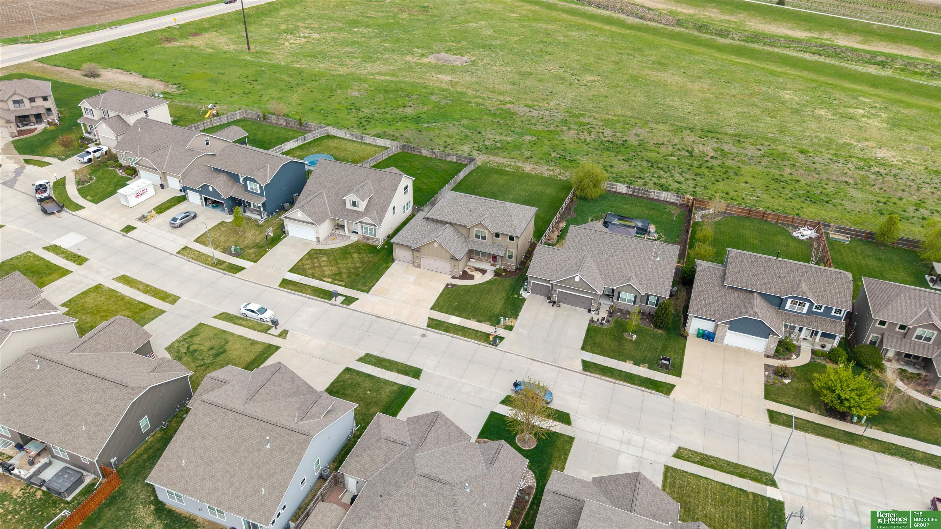4602 Brook Circle