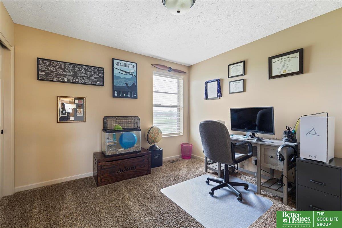 4602 Brook Circle