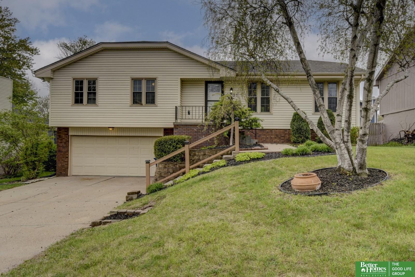 2201 Lucille Drive