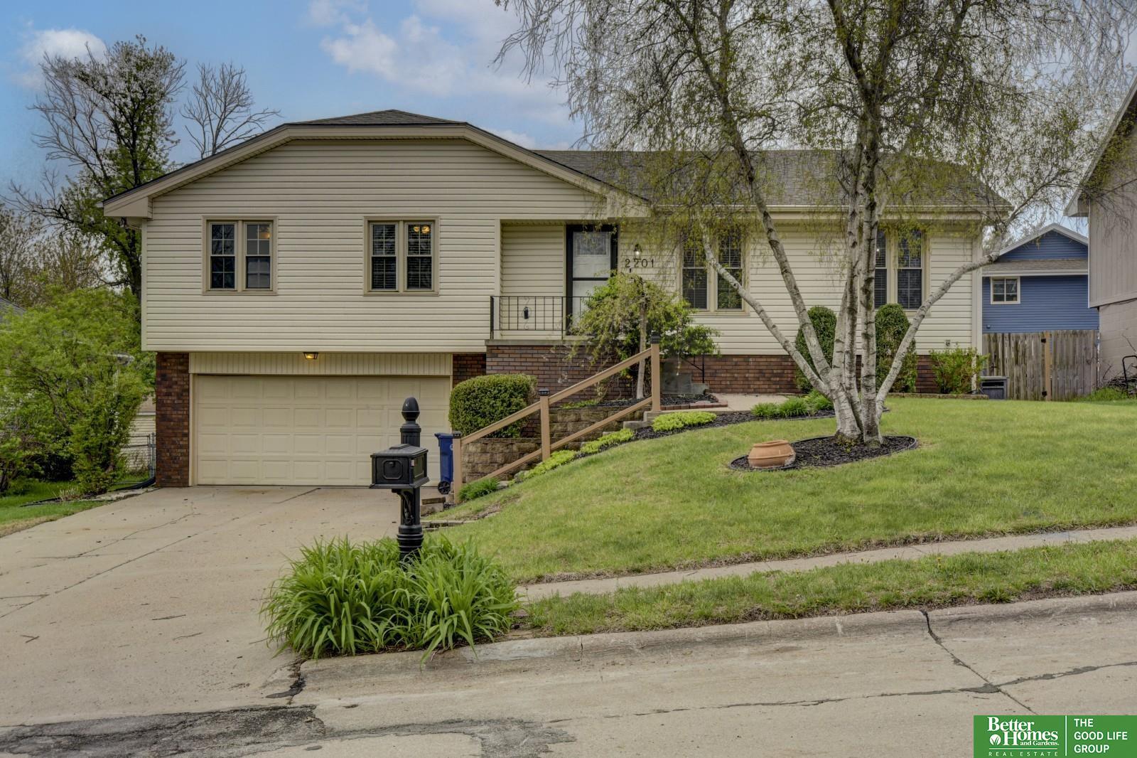 2201 Lucille Drive
