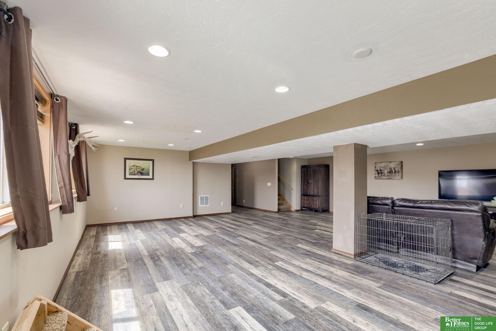 4401 W Milton Road