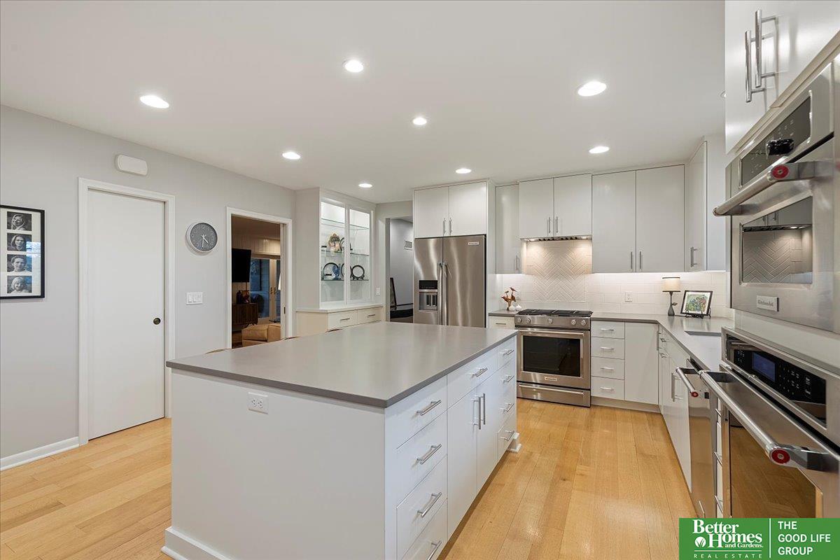820 Fairacres Road