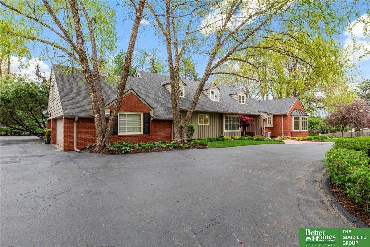 820 Fairacres Road