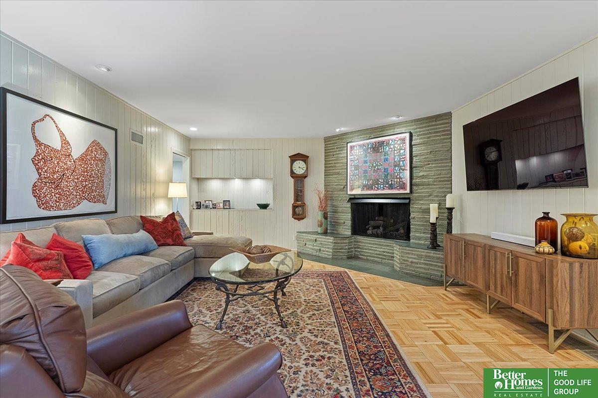 820 Fairacres Road