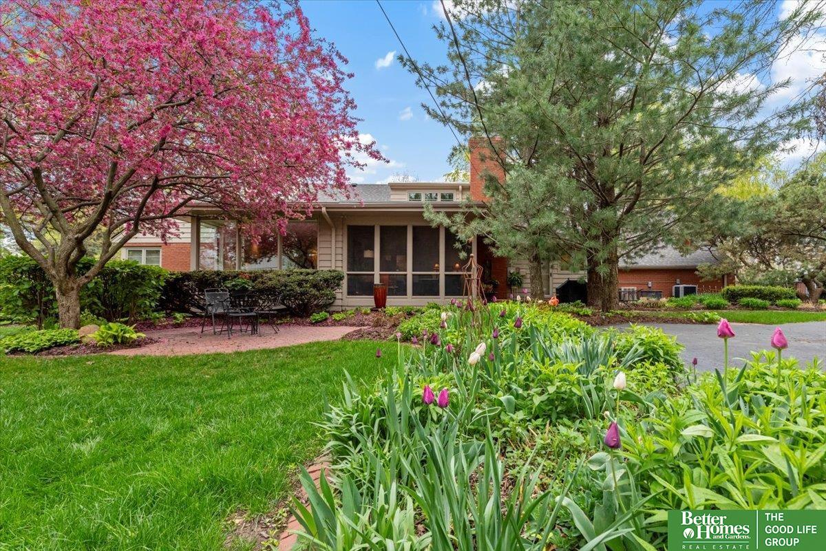 820 Fairacres Road