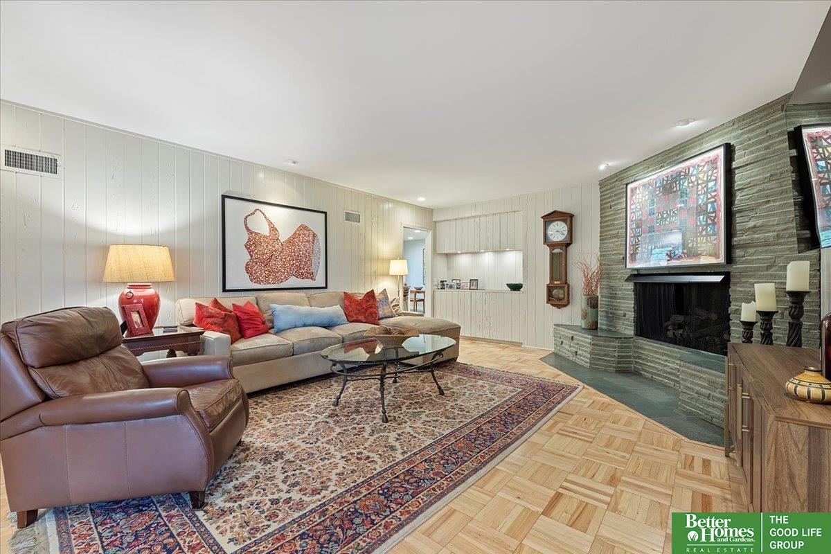 820 Fairacres Road